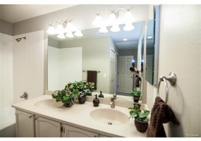 2 Bedrooms, Townhome, Sold!, S High Ct, 2 Bathrooms, Listing ID 9674402, Centennial, Arapahoe, Colorado, United States, 80122,