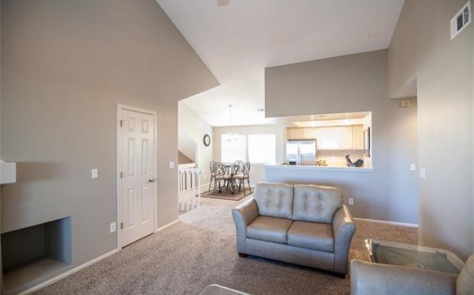 2 Bedrooms, Townhome, Sold!, S High Ct, 2 Bathrooms, Listing ID 9674402, Centennial, Arapahoe, Colorado, United States, 80122,