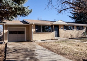 5 Bedrooms, House, Sold!, Elmira St, 3 Bathrooms, Listing ID 9674404, Colorado, Arapahoe, Colorado, United States, 80010,