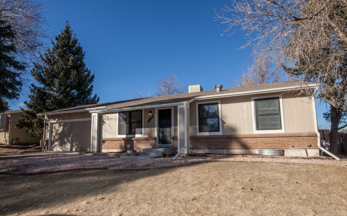 4 Bedrooms, House, Sold!, E Union Ave Aurora, 2 Bathrooms, Listing ID 9674406, Aurora, Arapahoe, Colorado, United States, 80015,