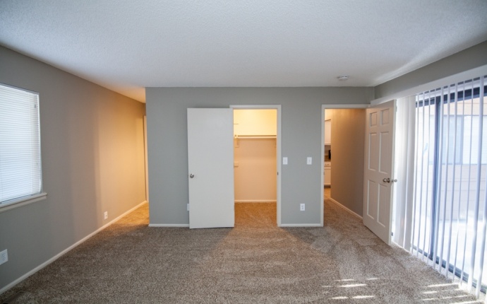 2 Bedrooms, House, Sold!, S Eagle Cir, 3 Bathrooms, Listing ID 9674407, Aurora, Arapahoe, Colorado, United States, 80012,