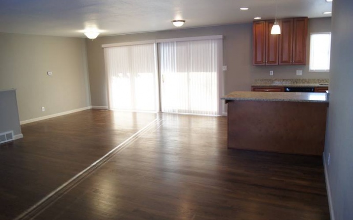 3 Bedrooms, House, Sold!, Colorado Springs, 2 Bathrooms, Listing ID 9674411, El Paso, Colorado, United States, 80911,