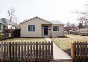 2 Bedrooms, House, Sold!, S Bannock St, 1 Bathrooms, Listing ID 9674444, Englewood, Arapahoe, Colorado, United States, 80110,