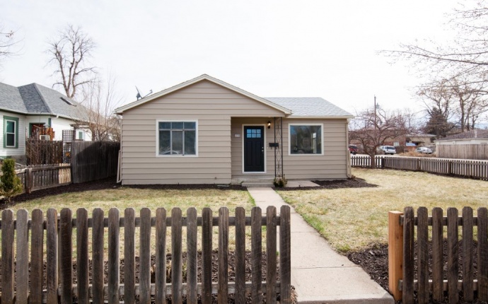 2 Bedrooms, House, Sold!, S Bannock St, 1 Bathrooms, Listing ID 9674444, Englewood, Arapahoe, Colorado, United States, 80110,