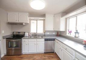 2 Bedrooms, House, Sold!, S Bannock St, 1 Bathrooms, Listing ID 9674444, Englewood, Arapahoe, Colorado, United States, 80110,