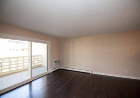 2 Bedrooms, House, Sold!, E Center Ave #1C, 1 Bathrooms, Listing ID 9674449, Denver, Denver, Colorado, United States, 80247,