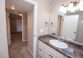 2 Bedrooms, Townhome, Sold!, E 1st Dr #C07, 2 Bathrooms, Listing ID 9674468, Aurora, Arapahoe, Colorado, United States, 80011,