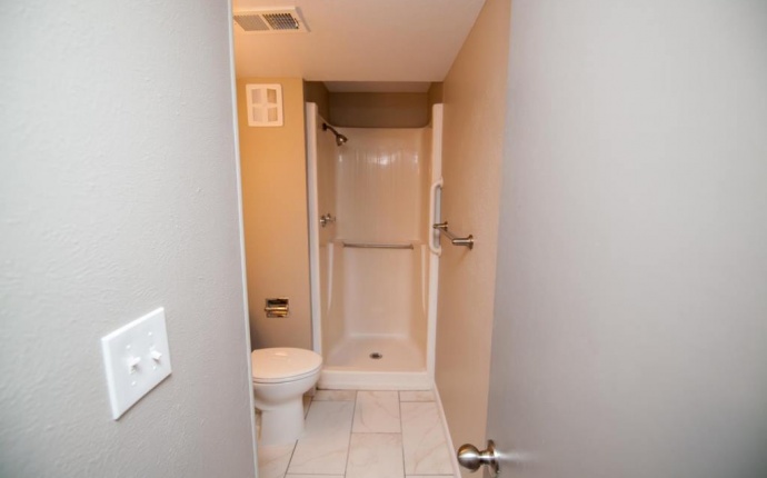 4 Bedrooms, House, Sold!, Adams St, 2 Bathrooms, Listing ID 9674472, Thornton, Adams, Colorado, United States, 80233,