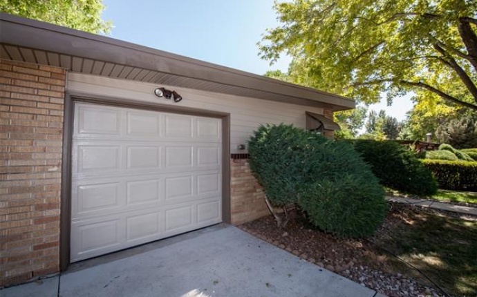 4 Bedrooms, House, Sold!, Cody St, 2 Bathrooms, Listing ID 9674534, Arvada, Jefferson, Colorado, United States, 80004,