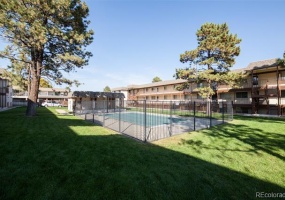 3 Bedrooms, Townhome, Sold!, Robb St #40, 2 Bathrooms, Listing ID 9674542, Lakewood, Jefferson, Colorado, United States, 80215,