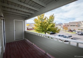 2 Bedrooms, Townhome, Sold!, W Cross Dr #201, 2 Bathrooms, Listing ID 9674544, Littleton, Jefferson, Colorado, United States, 80127,