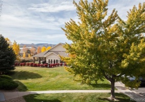 2 Bedrooms, Townhome, Sold!, W Cross Dr #201, 2 Bathrooms, Listing ID 9674544, Littleton, Jefferson, Colorado, United States, 80127,