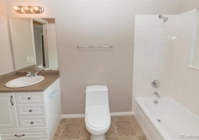 3 Bedrooms, House, Sold!, S Olathe Way, 2 Bathrooms, Listing ID 9674570, Aurora, Arapahoe, Colorado, United States, 80017,