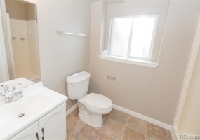 3 Bedrooms, House, Sold!, S Olathe Way, 2 Bathrooms, Listing ID 9674570, Aurora, Arapahoe, Colorado, United States, 80017,