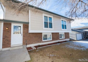 3 Bedrooms, House, Sold!, S Olathe Way, 2 Bathrooms, Listing ID 9674570, Aurora, Arapahoe, Colorado, United States, 80017,