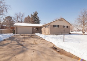 3 Bedrooms, House, Sold!, Niver Ave, 2 Bathrooms, Listing ID 9674586, Northglenn, Adams, Colorado, United States, 80260,