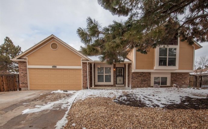 4 Bedrooms, House, Sold!, E 44th Pl, 2 Bathrooms, Listing ID 9674587, Denver, Denver, Colorado, United States, 80249,