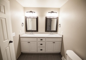 4 Bedrooms, House, Sold!, E Virginia Pl, 3 Bathrooms, Listing ID 9674592, Aurora, Arapahoe, Colorado, United States, 80012,