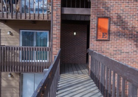 2 Bedrooms, Townhome, Sold!, E 2nd Ave #210E, 2 Bathrooms, Listing ID 9674593, Aurora, Arapahoe, Colorado, United States, 80011,