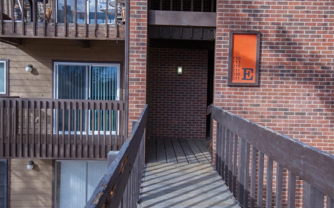 2 Bedrooms, Townhome, Sold!, E 2nd Ave #210E, 2 Bathrooms, Listing ID 9674593, Aurora, Arapahoe, Colorado, United States, 80011,