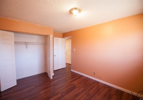 4 Bedrooms, House, Sold!,  Eagle St, 2 Bathrooms, Listing ID 9674594, Denver, Denver, Colorado, United States, 80239,