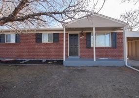 5 Bedrooms, House, Sold!, Tucson St, 2 Bathrooms, Listing ID 9674596, Denver, Denver, Colorado, United States, 80239,