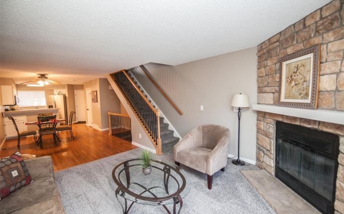 3 Bedrooms, House, Sold!, W Cornell Ave #6, 3 Bathrooms, Listing ID 9674599, Lakewood, Jefferson, Colorado, United States, 80227,