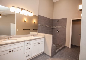 3 Bedrooms, Townhome, Sold!, S Fairplay Cir #D, Listing ID 9674603, Aurora, Arapahoe, Colorado, United States, 80014,