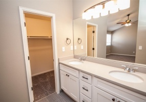 3 Bedrooms, Townhome, Sold!, S Fairplay Cir #D, Listing ID 9674603, Aurora, Arapahoe, Colorado, United States, 80014,