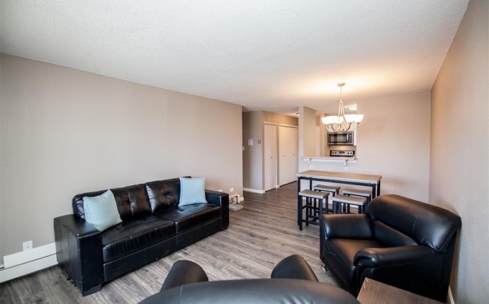 1 Bedrooms, Townhome, Sold!, S Vaughn Way #113B, 1 Bathrooms, Listing ID 9674606, Aurora, Arapahoe, Colorado, United States, 80014,