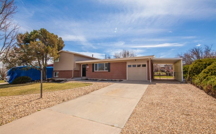 3 Bedrooms, House, Sold!, S Potomac Cir, 2 Bathrooms, Listing ID 9674607, Aurora, Arapahoe, Colorado, United States, 80012,