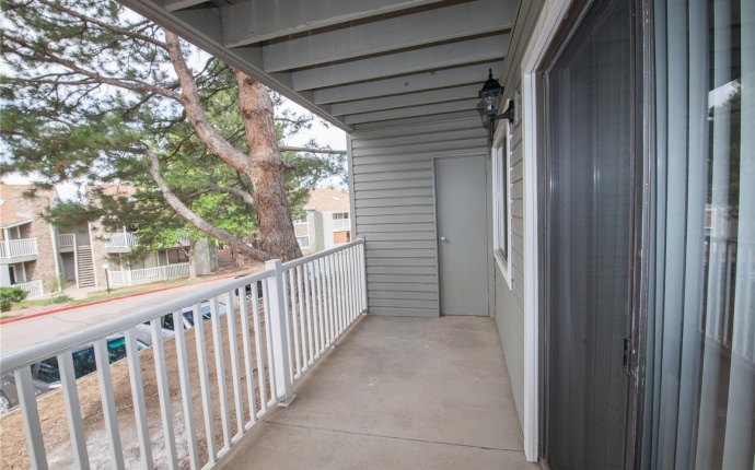 1 Bedrooms, Townhome, Sold!, S Walden St #105, 1 Bathrooms, Listing ID 9674624, Aurora, Arapahoe, Colorado, United States, 80017,