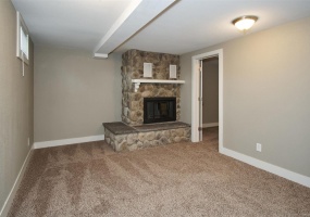 3 Bedrooms, House, Sold!, S Hooker St, 2 Bathrooms, Listing ID 9674642, Englewood, Arapahoe, Colorado, United States, 80110,