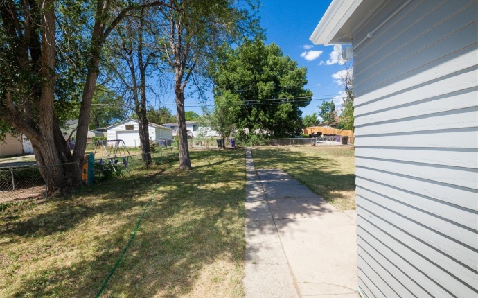 3 Bedrooms, House, Sold!, S Pecos St, 1 Bathrooms, Listing ID 9674651, Denver, Denver, Colorado, United States, 80223,