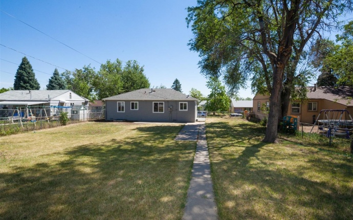 3 Bedrooms, House, Sold!, S Pecos St, 1 Bathrooms, Listing ID 9674651, Denver, Denver, Colorado, United States, 80223,