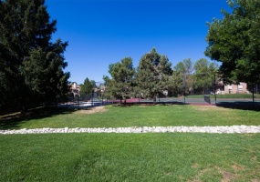 2 Bedrooms, Townhome, Sold!, S Granby Ct #B, 3 Bathrooms, Listing ID 9674666, Aurora, Arapahoe, Colorado, United States, 80014,