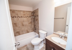 3 Bedrooms, House, Sold!, E Utah Cir, 3 Bathrooms, Listing ID 9674669, Aurora, Arapahoe, Colorado, United States, 80012,