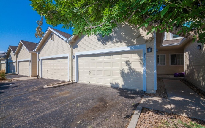 2 Bedrooms, Townhome, Sold!, E 2nd Dr, 3 Bathrooms, Listing ID 9674672, Aurora, Arapahoe, Colorado, United States, 80011,