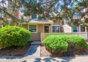 2 Bedrooms, Townhome, Sold!, E Radcliff Cir, 3 Bathrooms, Listing ID 9674675, Aurora, Arapahoe, Colorado, United States, 80015,