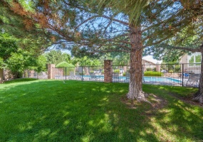 2 Bedrooms, Townhome, Sold!, E Radcliff Cir, 3 Bathrooms, Listing ID 9674675, Aurora, Arapahoe, Colorado, United States, 80015,