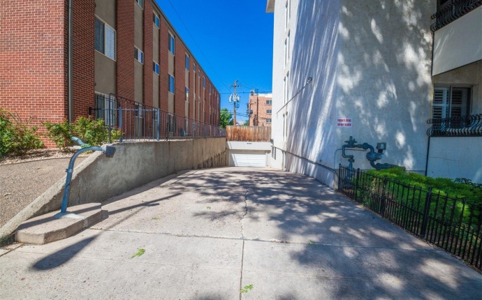 1 Bedrooms, House, Sold!, Columbine St #405, 1 Bathrooms, Listing ID 9674679, Denver, Denver, Colorado, United States, 80206,