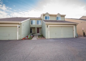 2904 S Scranton St, Aurora, Arapahoe, Colorado, United States 80014, 2 Bedrooms Bedrooms, ,3 BathroomsBathrooms,Townhome,Sold!,S Scranton St,9674686