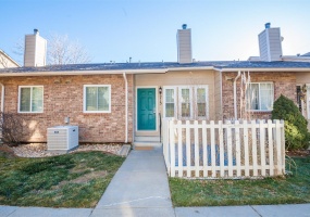 713 S Depew St, Lakewood, Jefferson, Colorado, United States 80226, 2 Bedrooms Bedrooms, ,3 BathroomsBathrooms,Townhome,Sold!,S Depew St,9674743