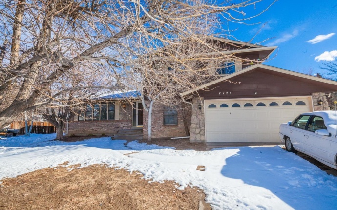 7721 S Jackson Cir, Centennial, Arapahoe, Colorado, United States 80122, 3 Bedrooms Bedrooms, ,3 BathroomsBathrooms,House,Sold!,S Jackson Cir,9674753