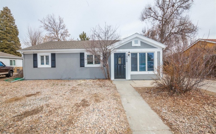 1068 Wheeling St, Aurora, Arapahoe, Colorado, United States 80011, 3 Bedrooms Bedrooms, ,2 BathroomsBathrooms,House,Sold!,Wheeling St,9674765