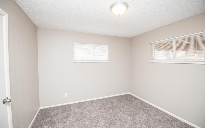 9061 Ogden St, Thornton, Adams, Colorado, United States 80229, 2 Bedrooms Bedrooms, ,1 BathroomBathrooms,House,Sold!,Ogden St,9674767